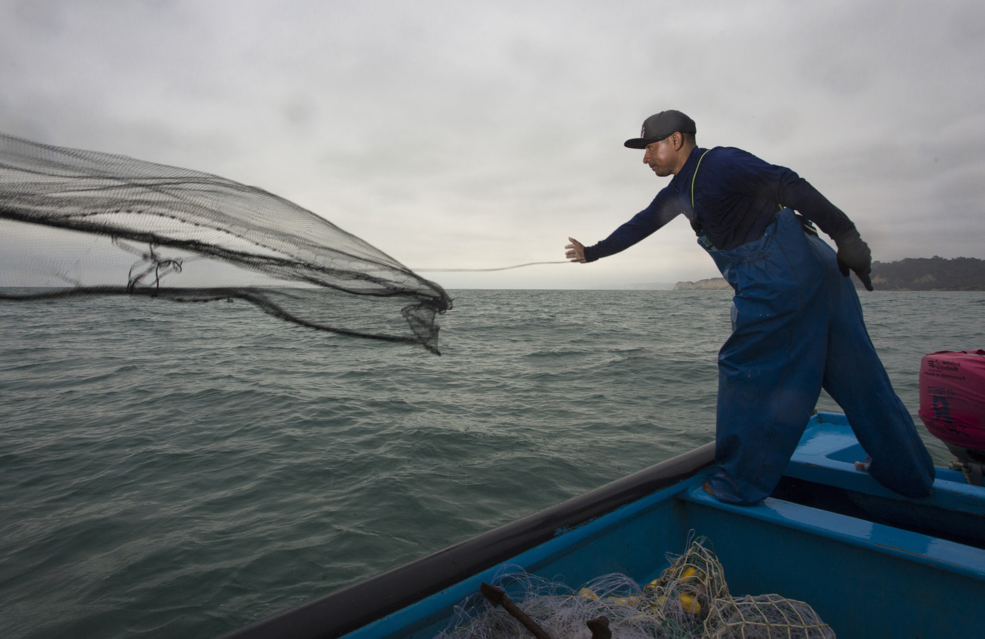 Elaborar e implementar Planes de Acción Nacionales para la Pesca en Pequeña Escala (PAN-PPE) 